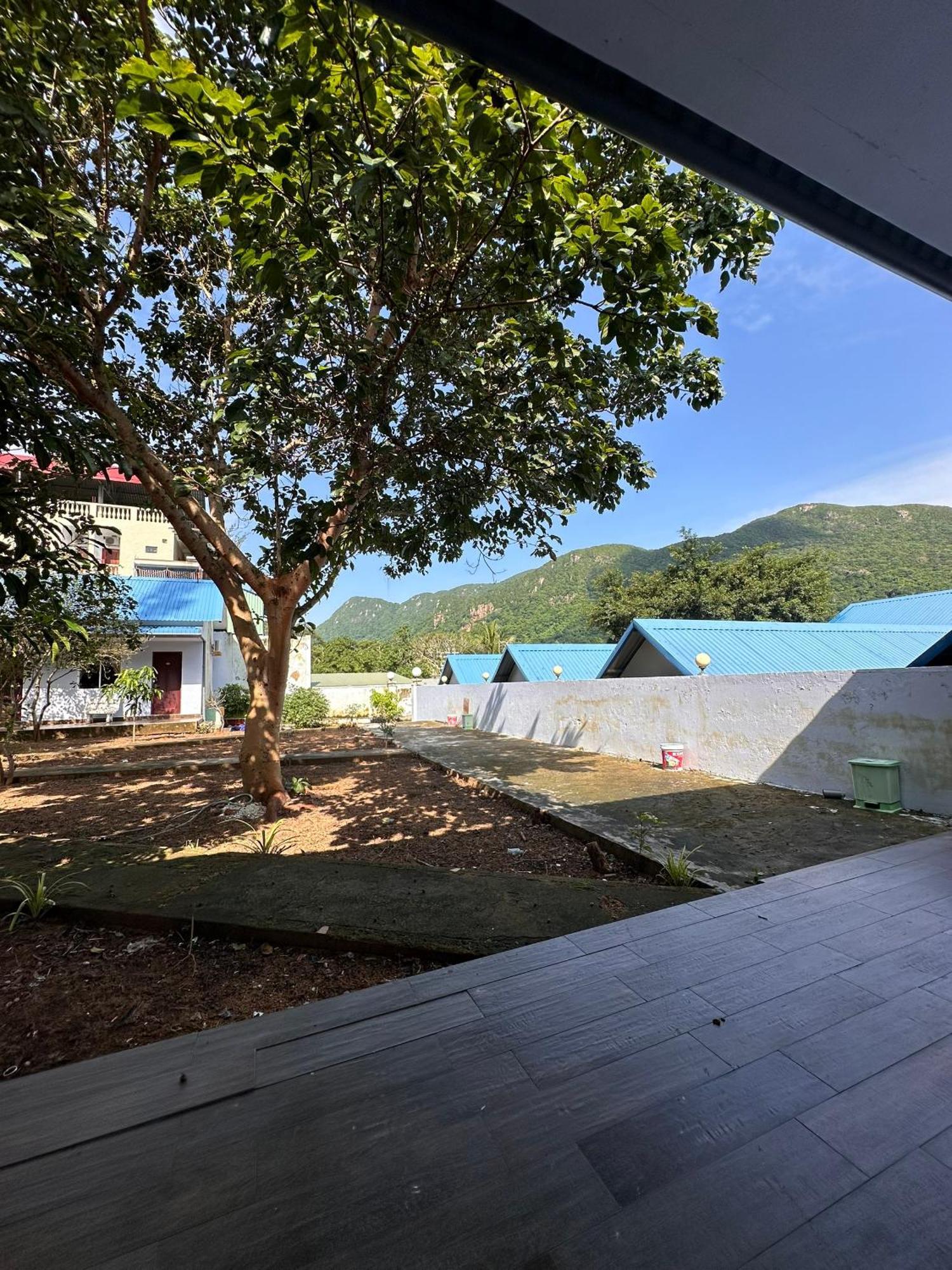 Bungalow Hotel Chi Khu Co Ong Екстер'єр фото