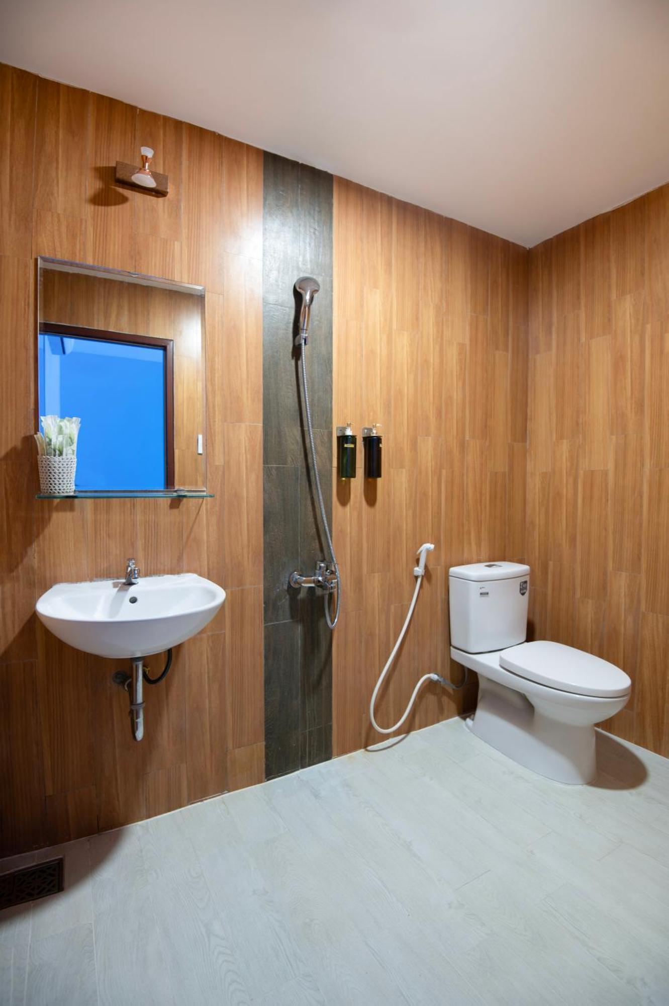 Bungalow Hotel Chi Khu Co Ong Екстер'єр фото