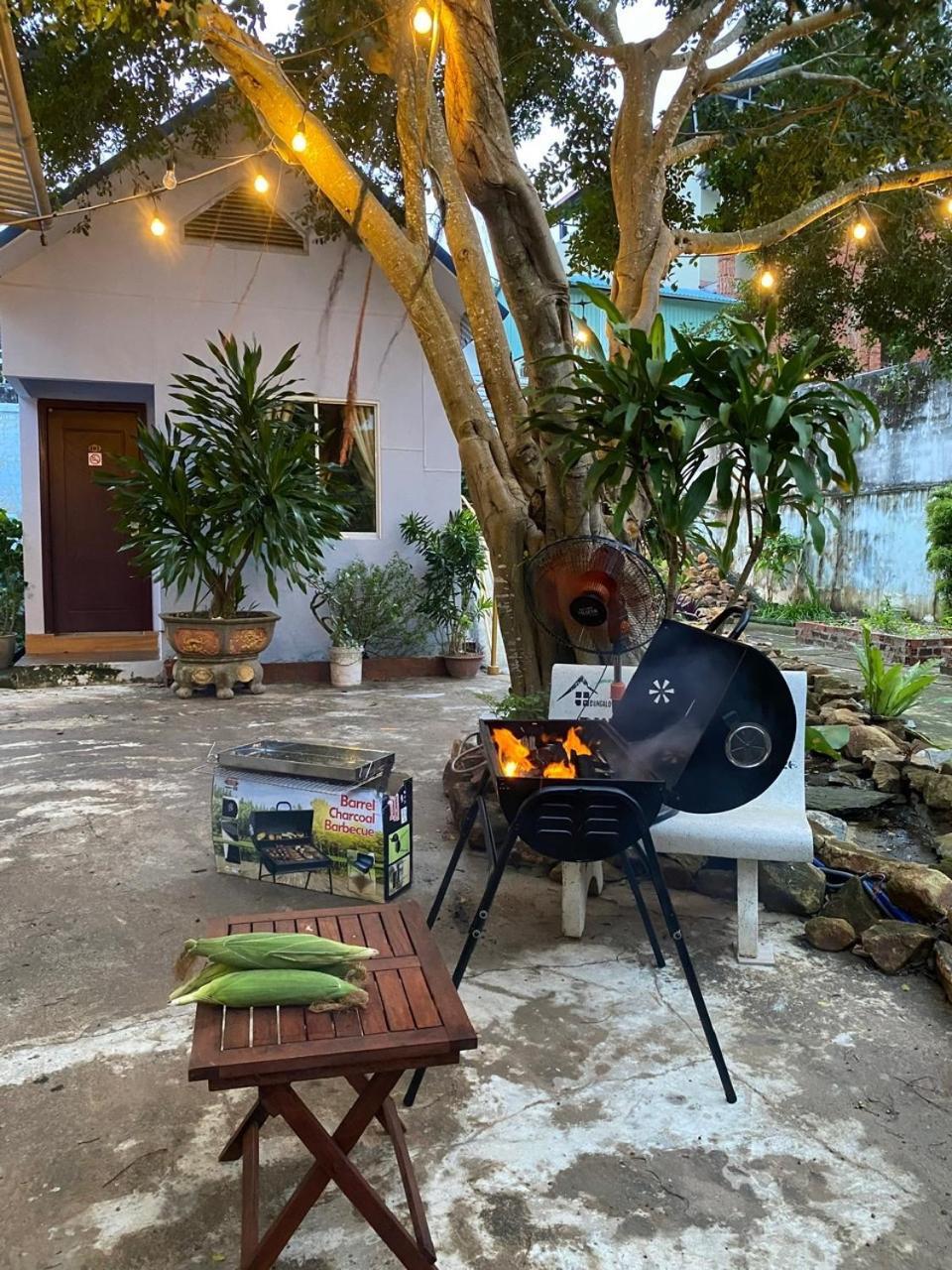 Bungalow Hotel Chi Khu Co Ong Екстер'єр фото