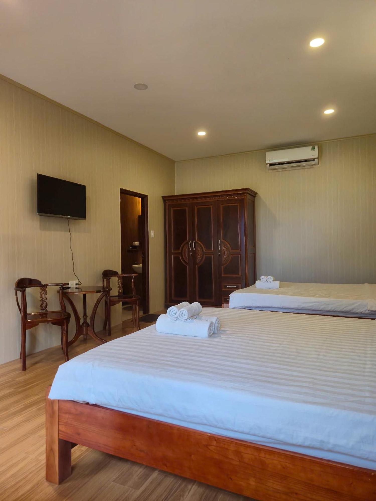 Bungalow Hotel Chi Khu Co Ong Екстер'єр фото