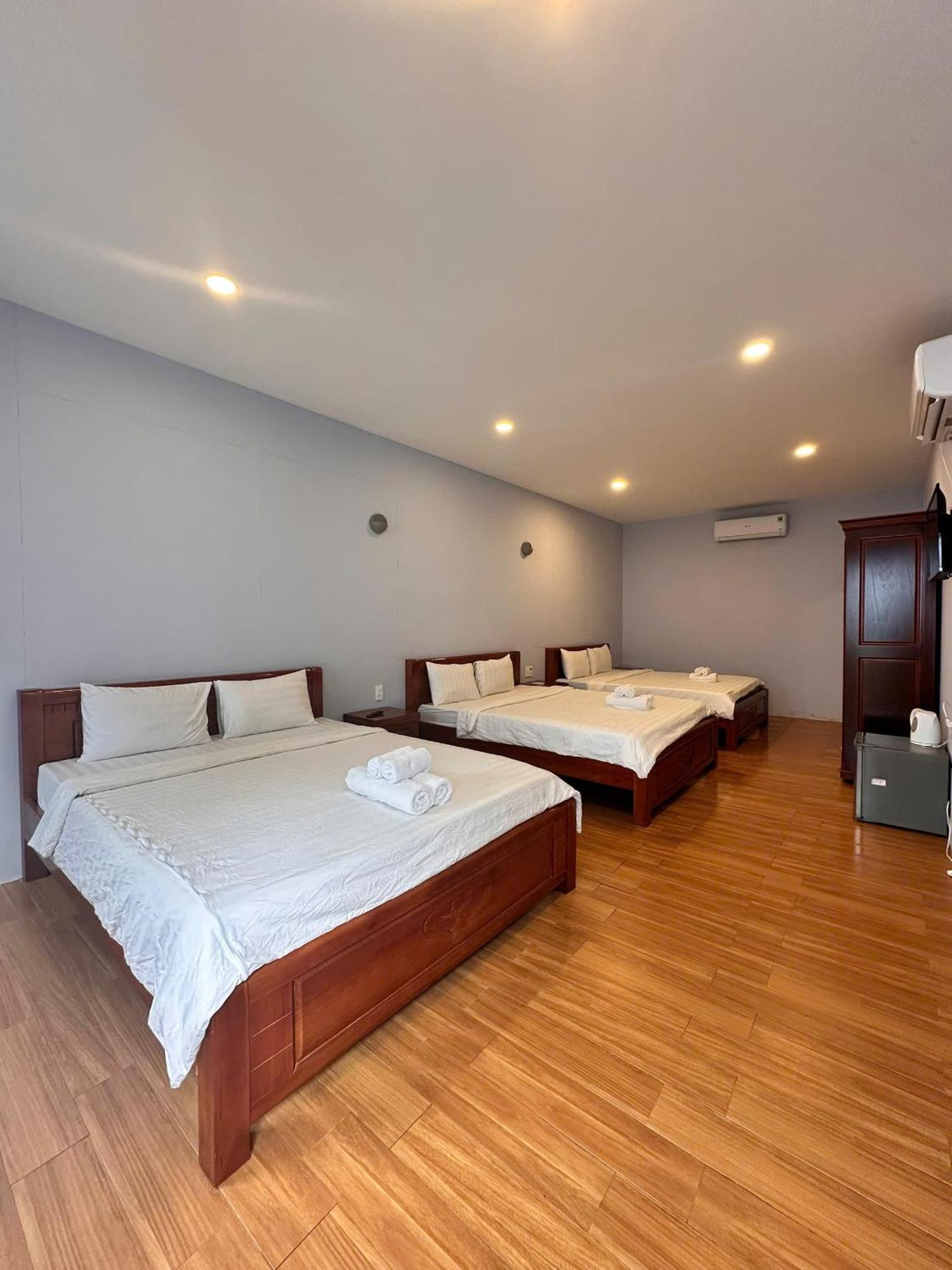 Bungalow Hotel Chi Khu Co Ong Екстер'єр фото